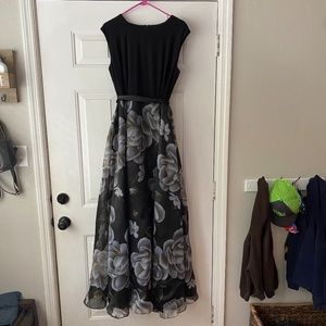 Gorgeous SLNY Evening Gown